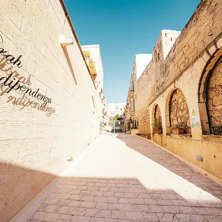 Penthouse With Stunning Views Xewkija